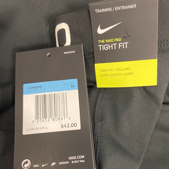 Nike Pro Training Capri (Womens) - Picture 2 of 2